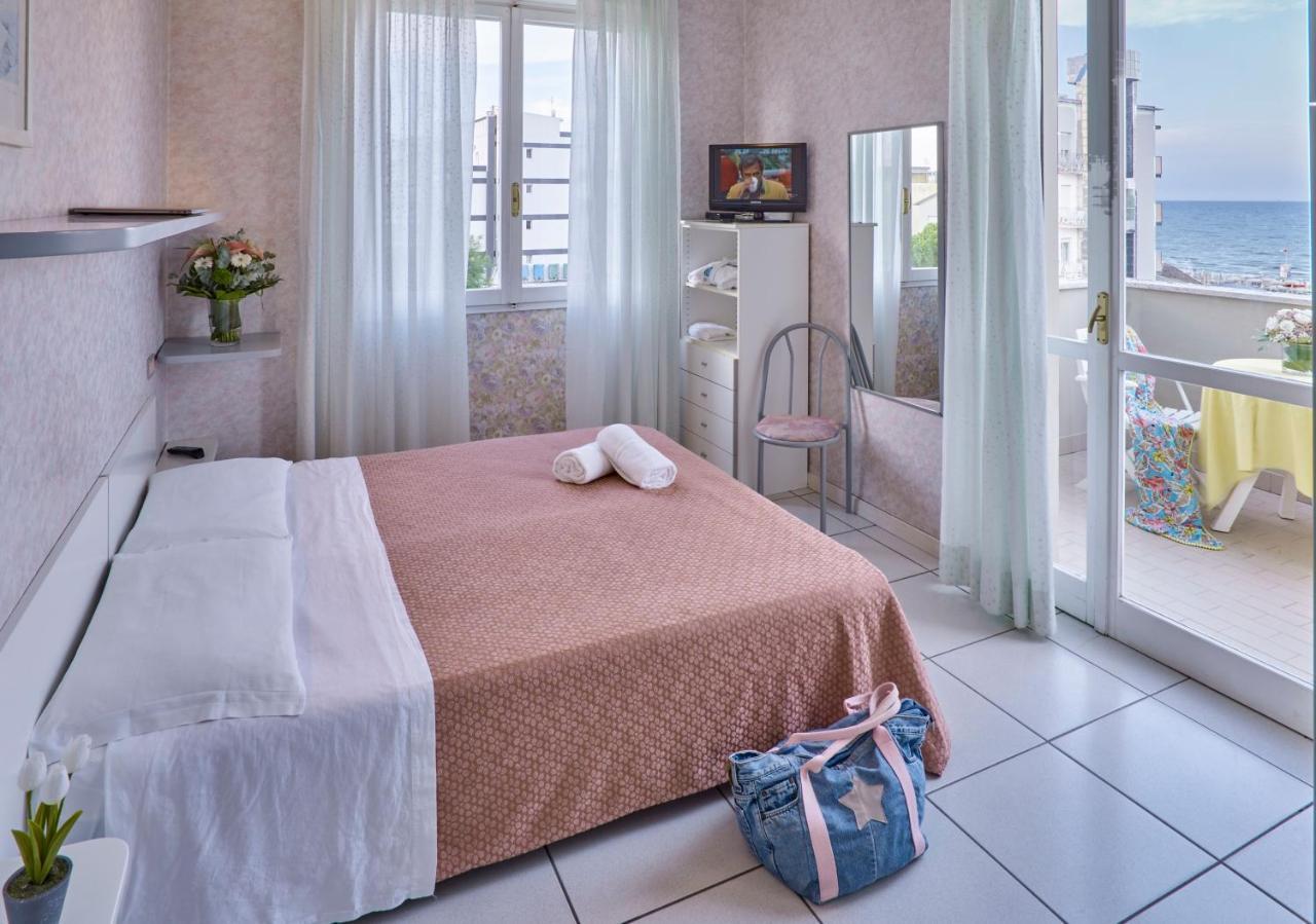 Marittima Rooms Milano Marittima Exteriör bild